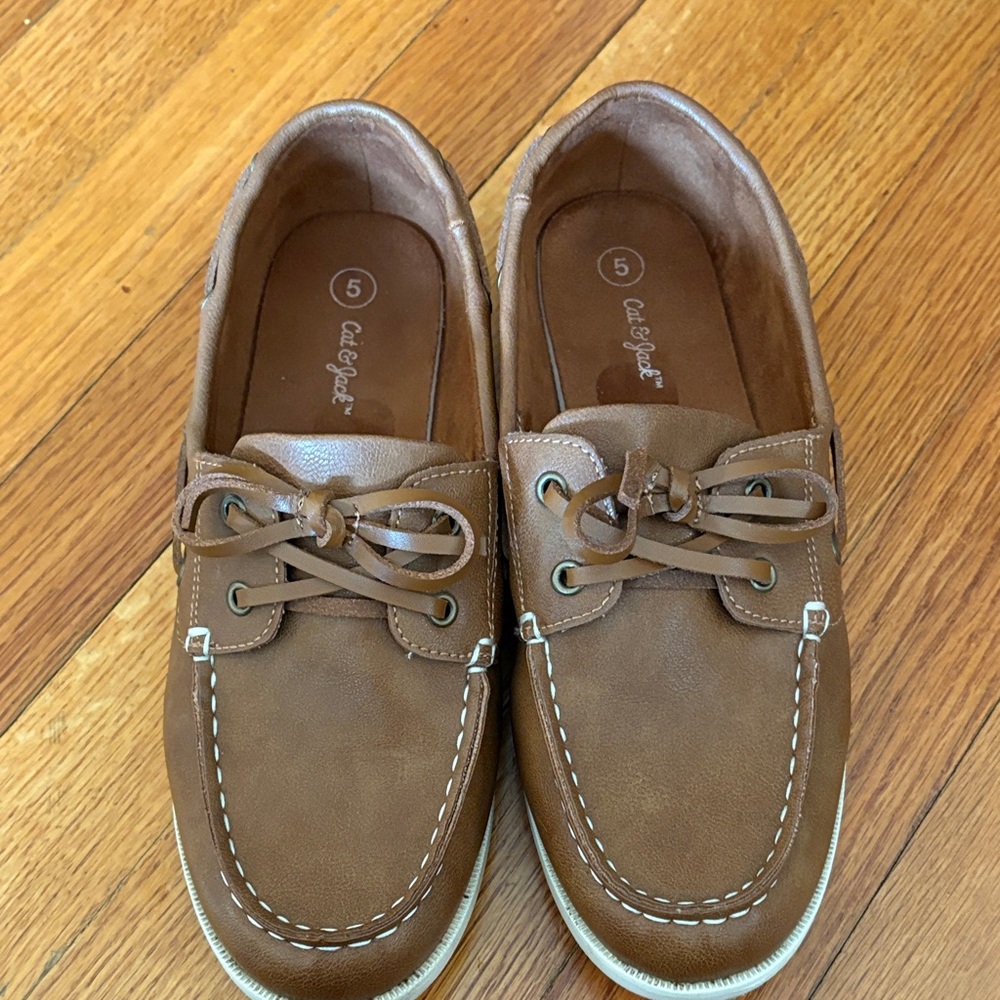 Cat & Jack Boys Tan/Brown Boat Shoes with Lace Detail